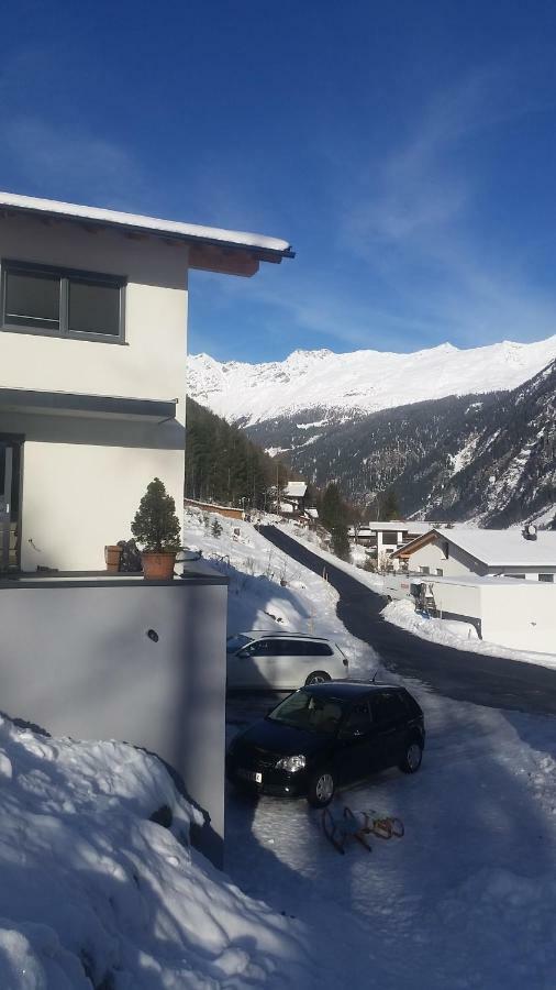Eckert Apartament *